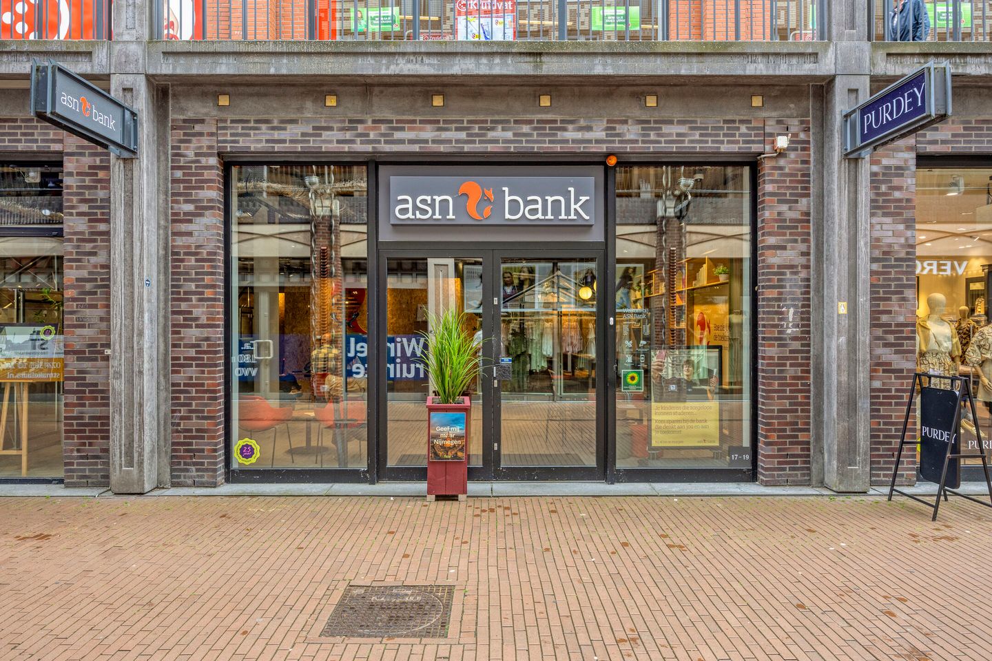 Bekijk foto 1 van Marikenstraat 17-19