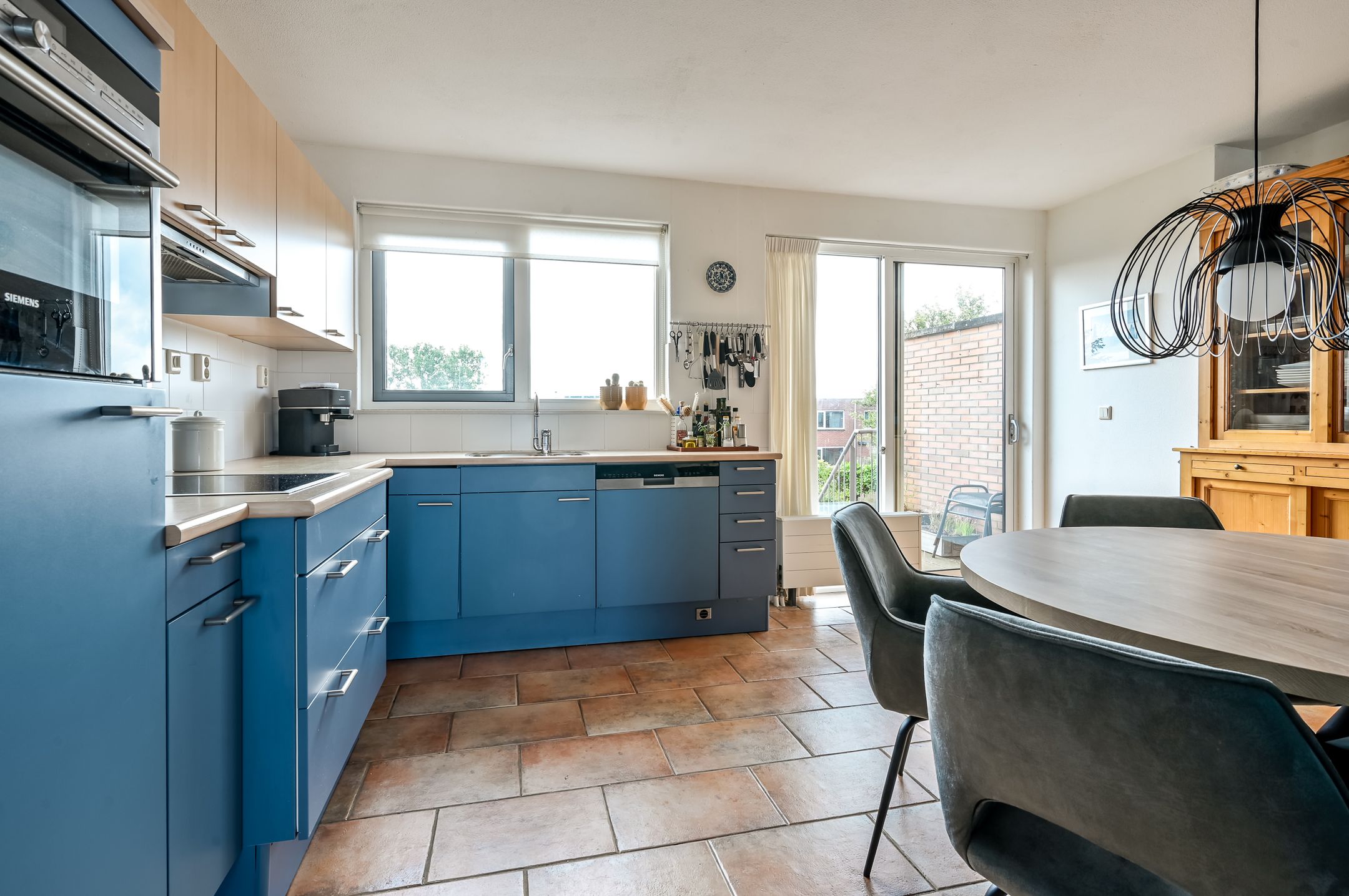 Waterfront Living with Panoramic Markermeer Views — 12