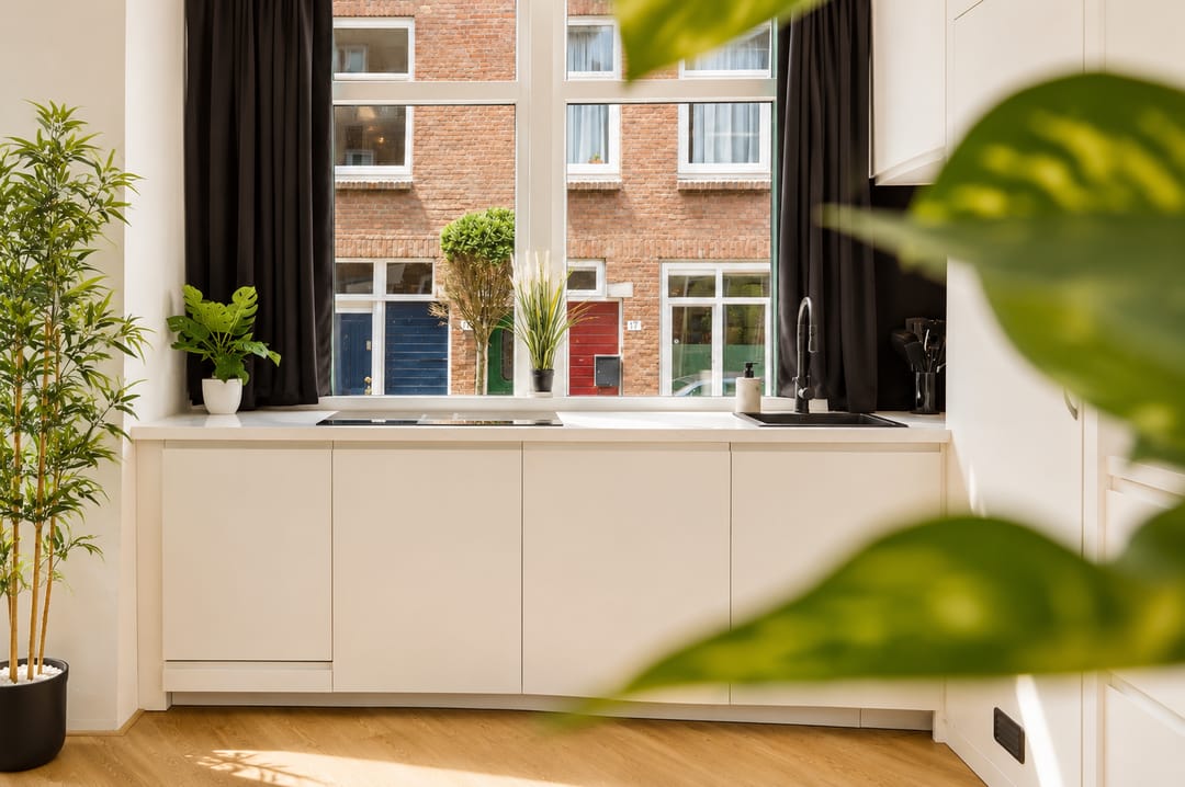 Photo 8 of Châlonsstraat 6-A