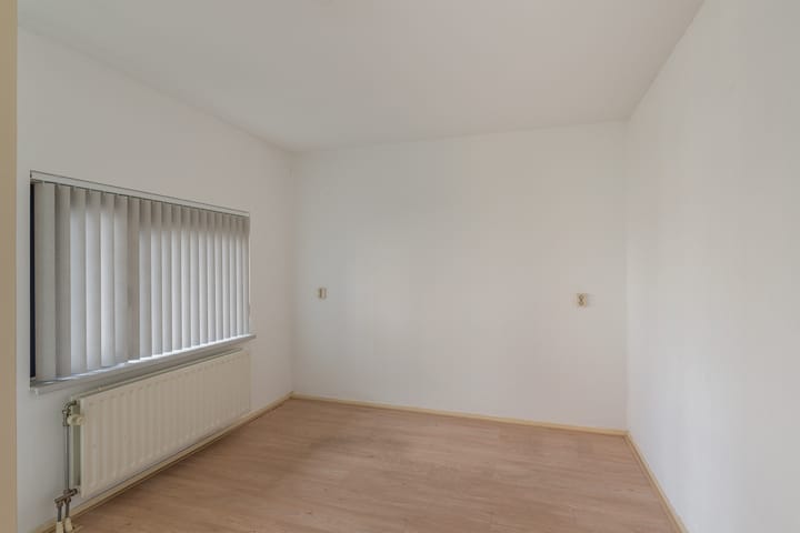 Appartement te koop: Cor Kieboomplein 131, Rotterdam