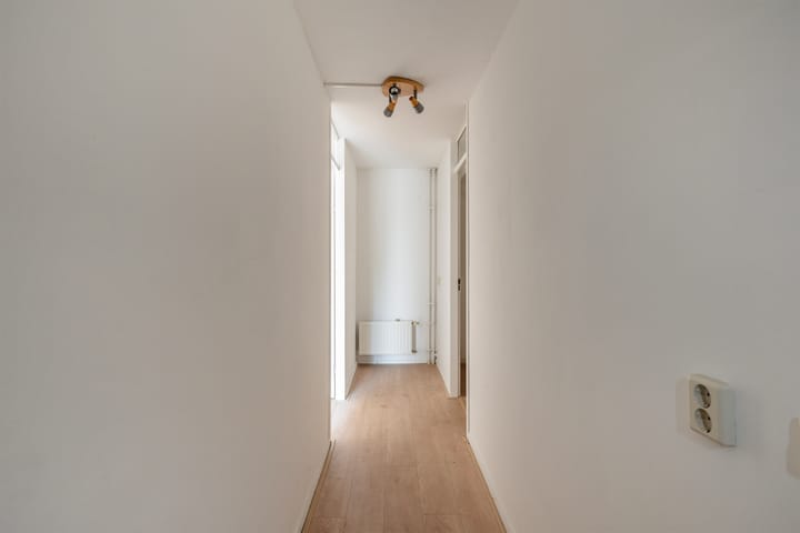 Appartement te koop: Cor Kieboomplein 131, Rotterdam