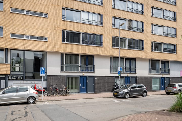 Cor Kieboomplein 131
