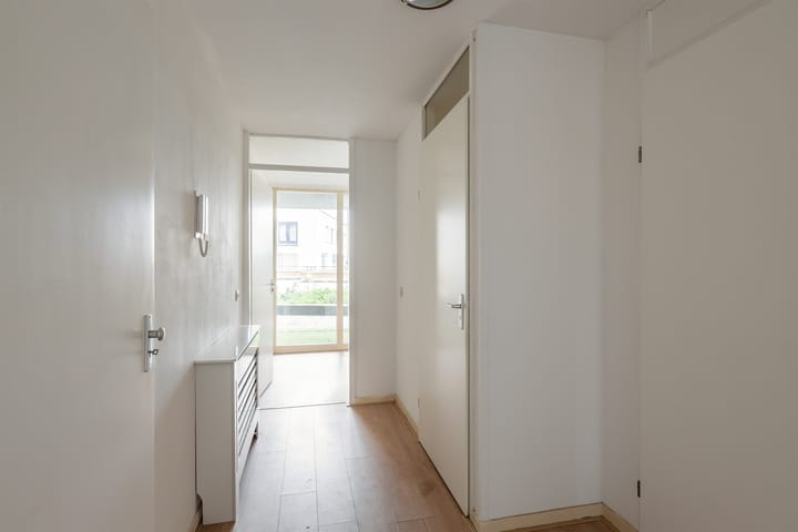 Appartement te koop: Cor Kieboomplein 131, Rotterdam