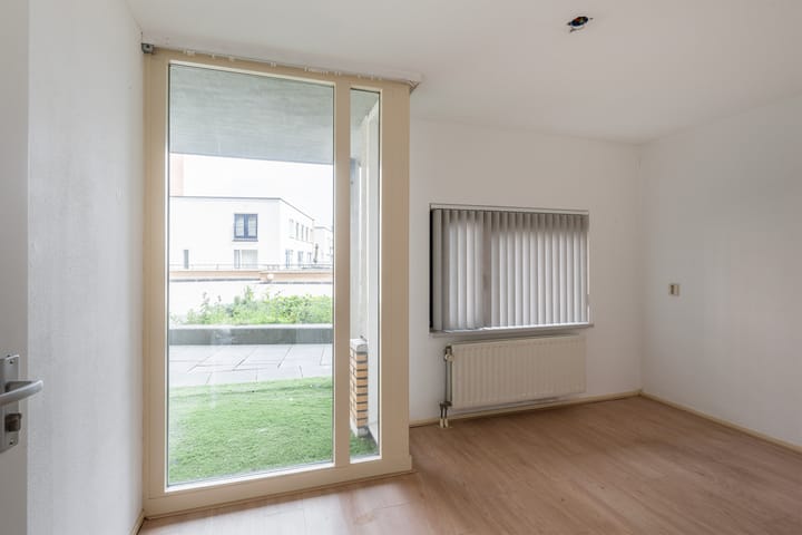 Appartement te koop: Cor Kieboomplein 131, Rotterdam