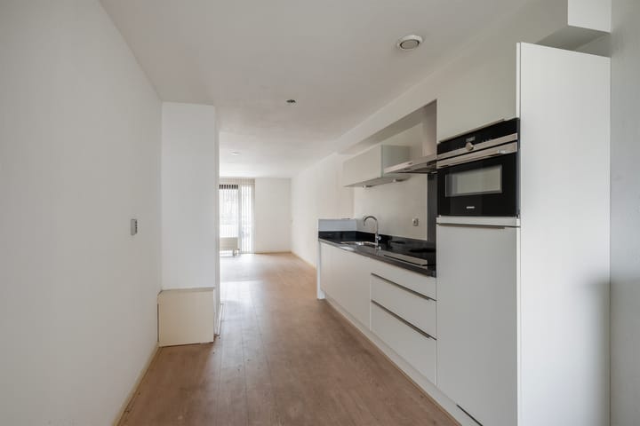 Appartement te koop: Cor Kieboomplein 131, Rotterdam