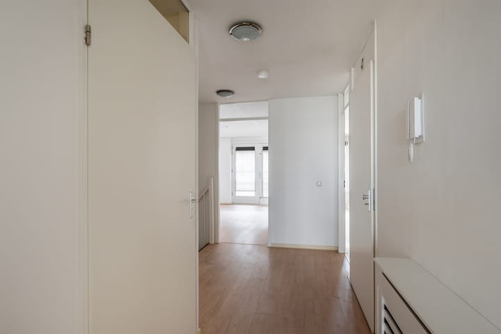 Appartement te koop: Cor Kieboomplein 131, Rotterdam