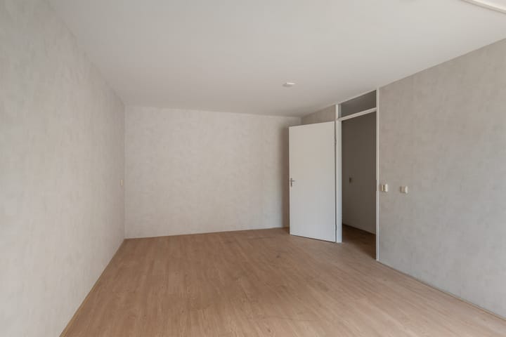 Appartement te koop: Cor Kieboomplein 131, Rotterdam