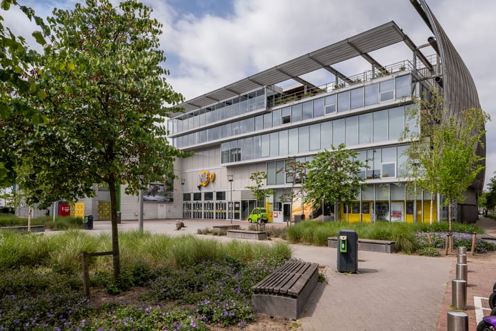Appartement te koop: Cor Kieboomplein 131, Rotterdam