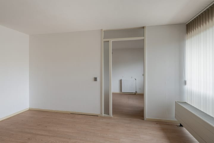Appartement te koop: Cor Kieboomplein 131, Rotterdam