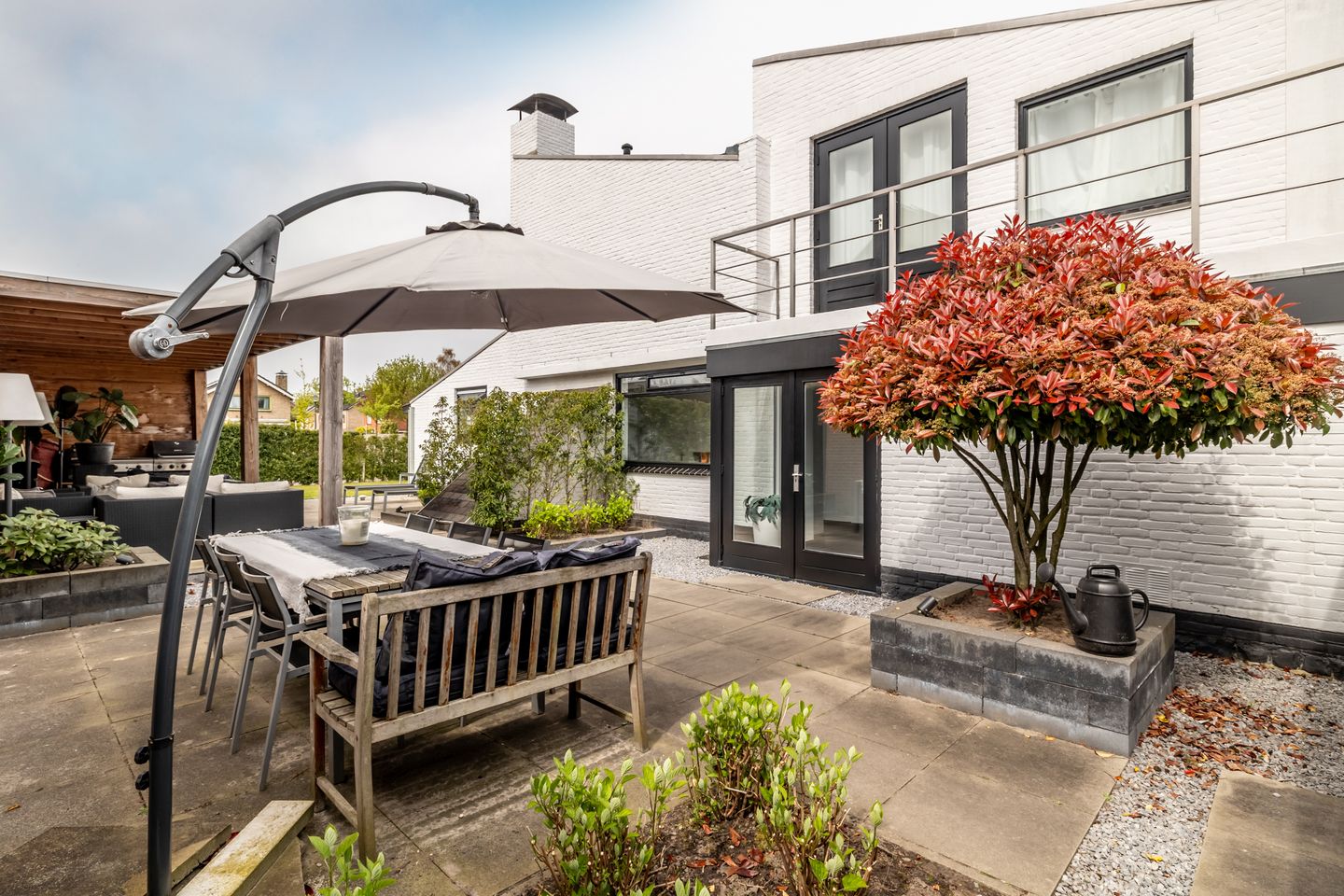 Spacious Detached Villa with Ground Floor Bedrooms Near Ulvenhoutse Bos — 40