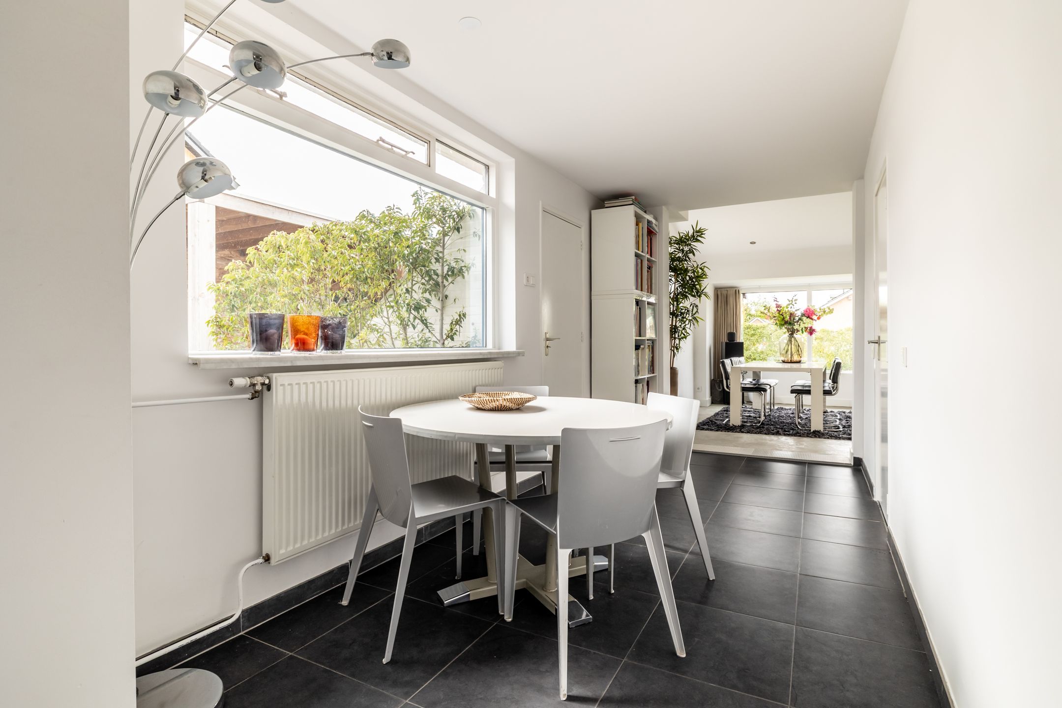 Spacious Detached Villa with Ground Floor Bedrooms Near Ulvenhoutse Bos — 15
