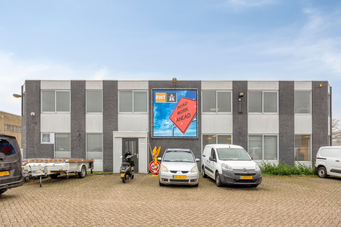 Bekijk foto 2 van Kennedylaan 8