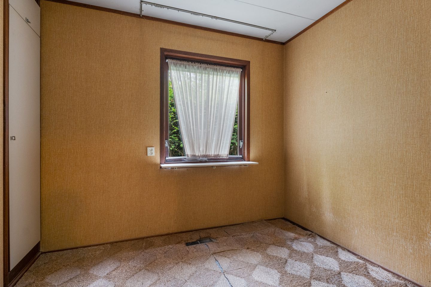 Photo 19 of Telstar 26