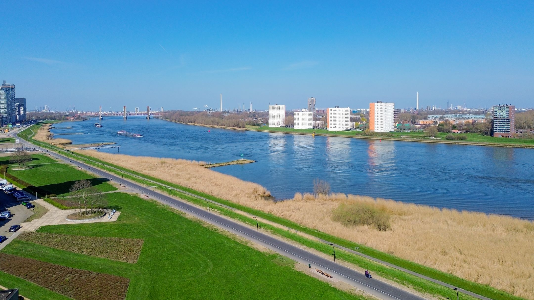 Foto 48 van Maasboulevard 131