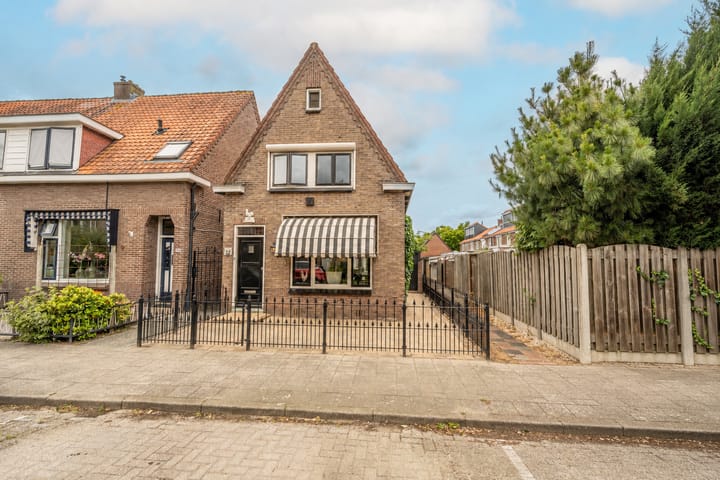 Prins Bernhardstraat 22