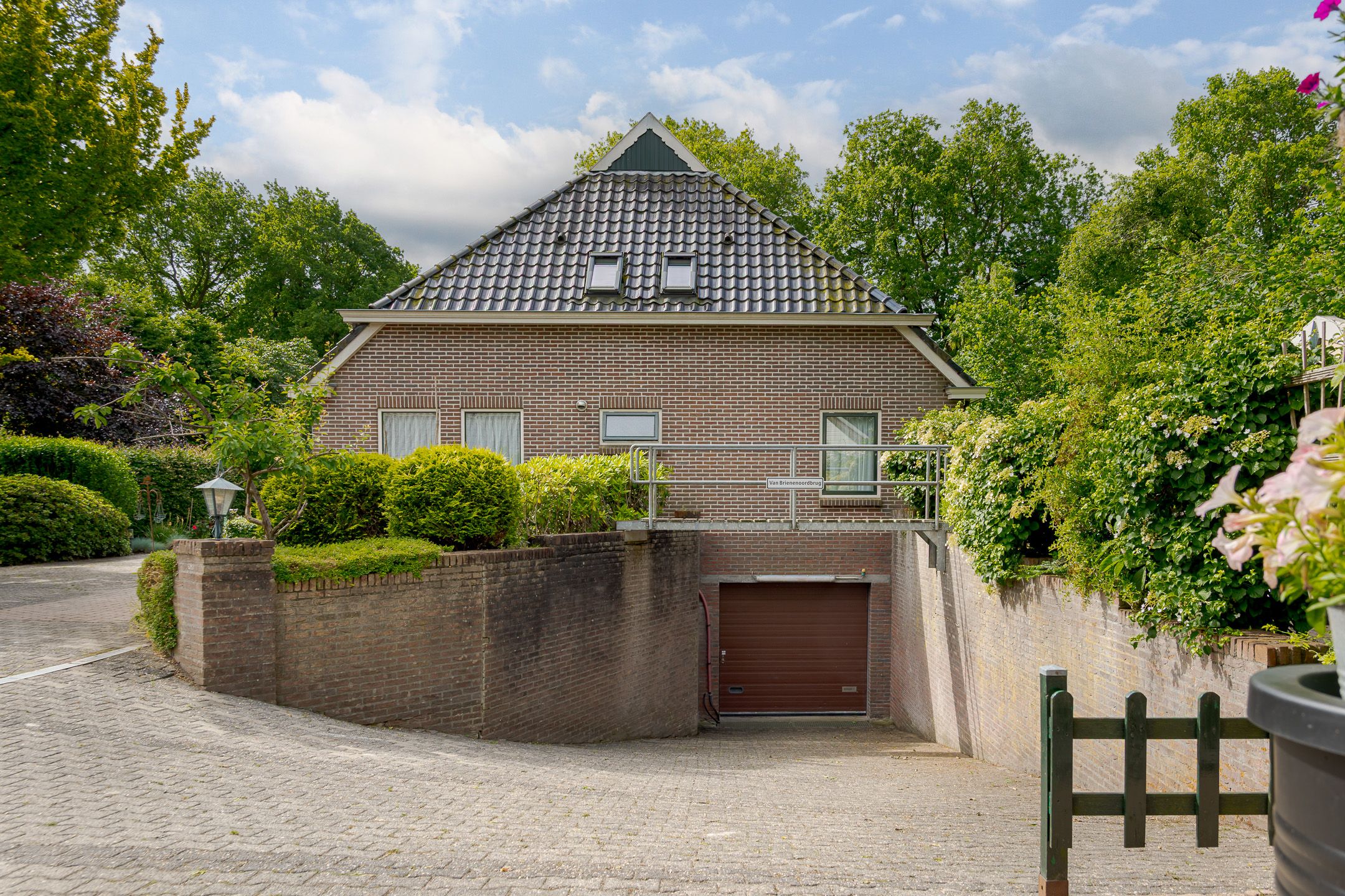 Photo 54 of Schoolstraat 1-A
