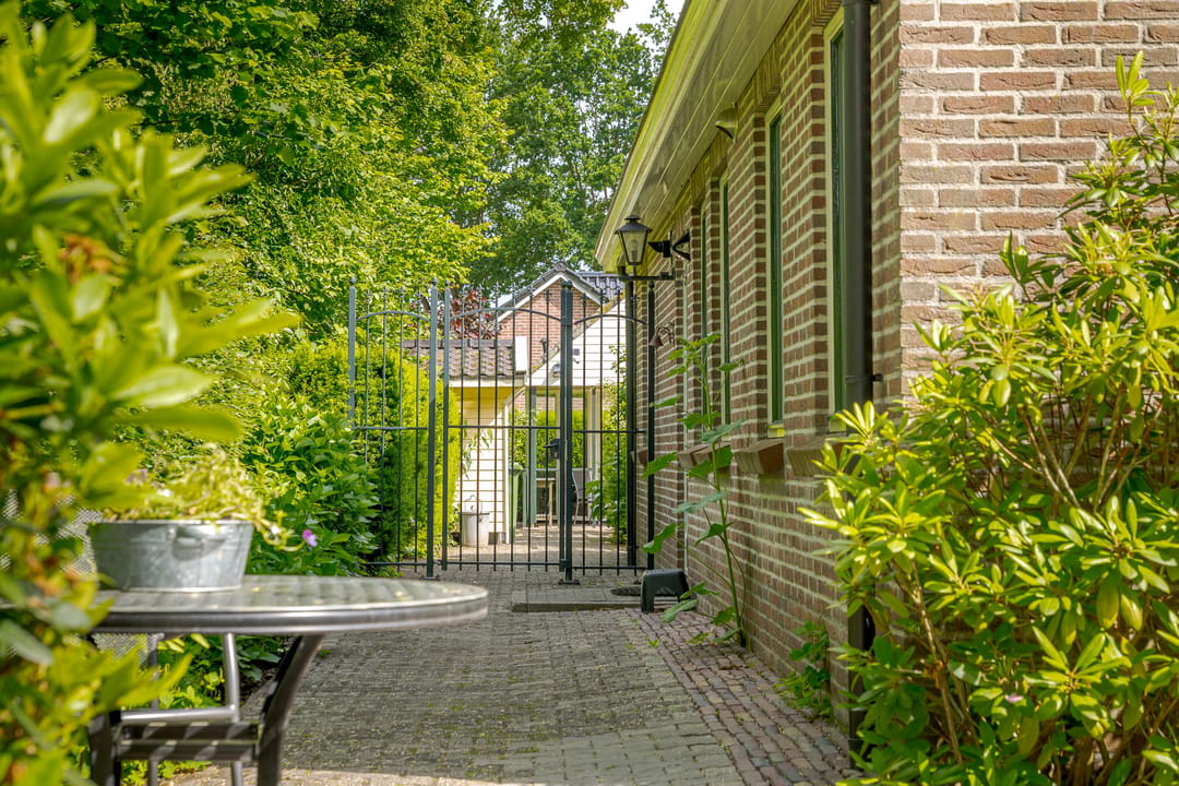 Photo 68 of Schoolstraat 1-A