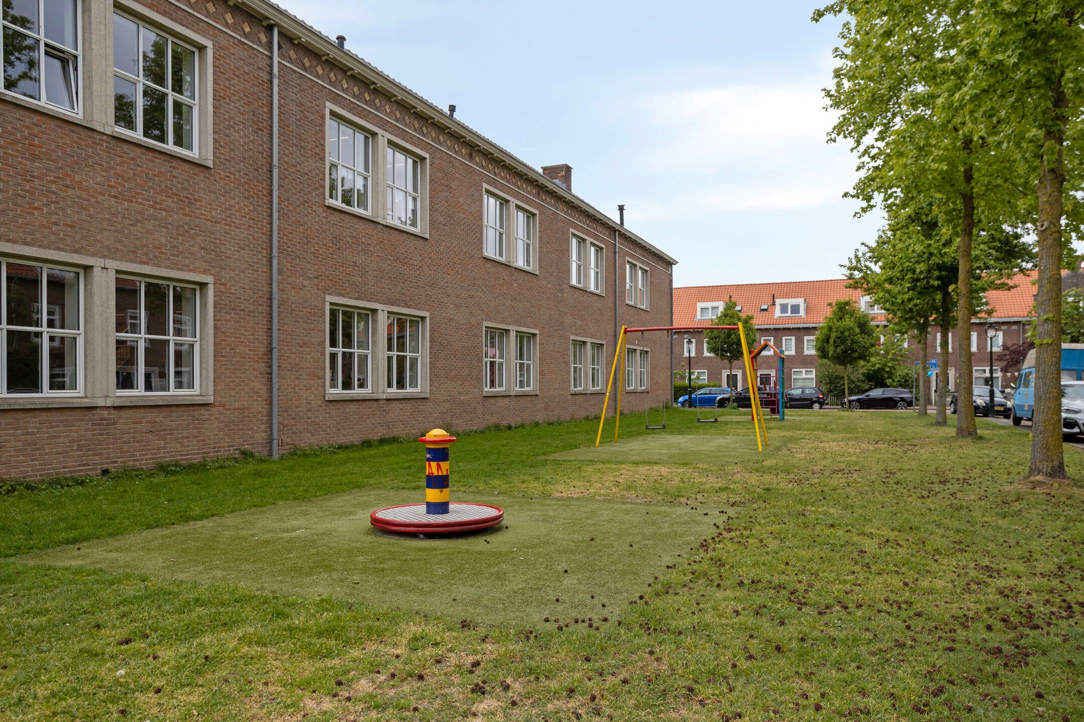Spacious Family Home with 6 Bedrooms and Energy Label A in 's-Hertogenbosch — 27