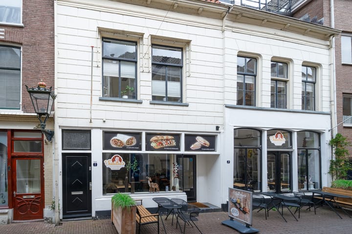 Foto 2 van Broederstraat 2