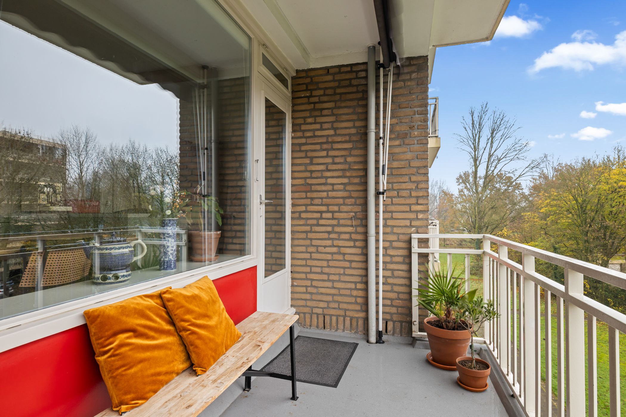 Photo 33 of Ringweg-Randenbroek 20-C