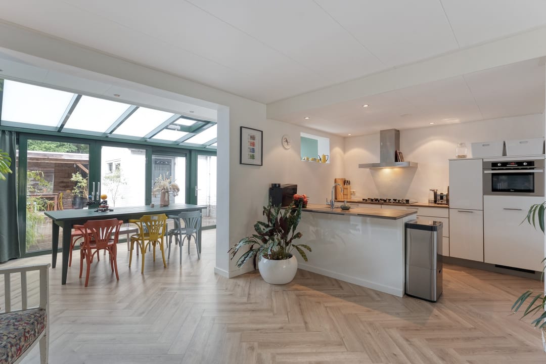 Photo 7 of de Genestetstraat 35