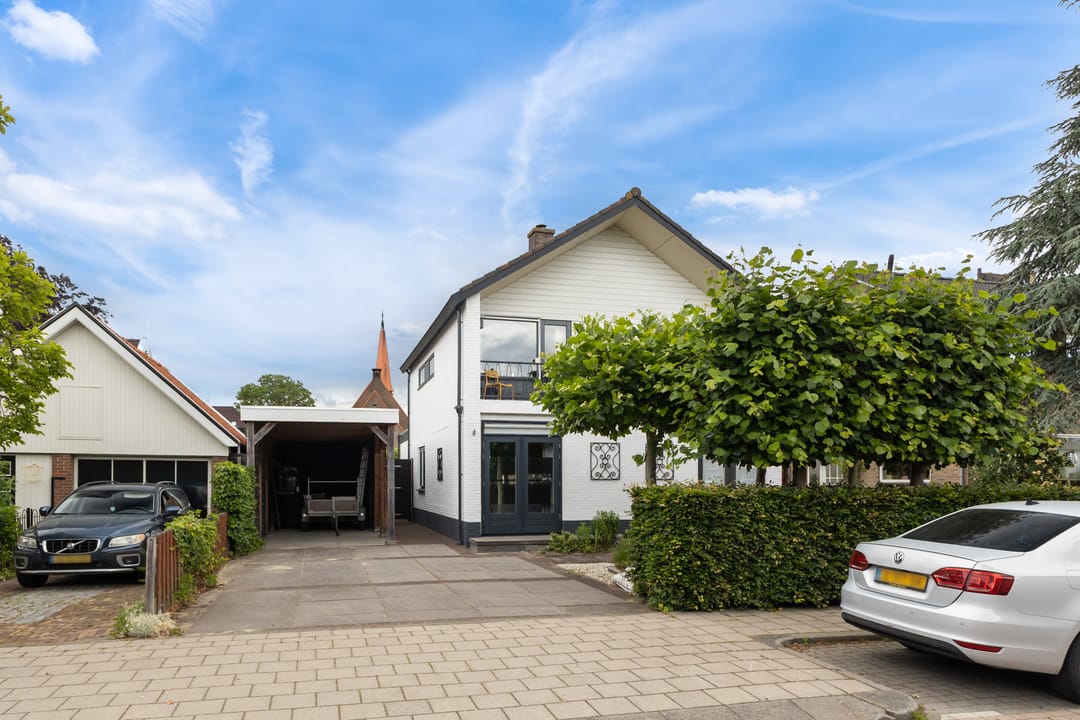 Photo 56 of Adriaan Heijnisstraat 1