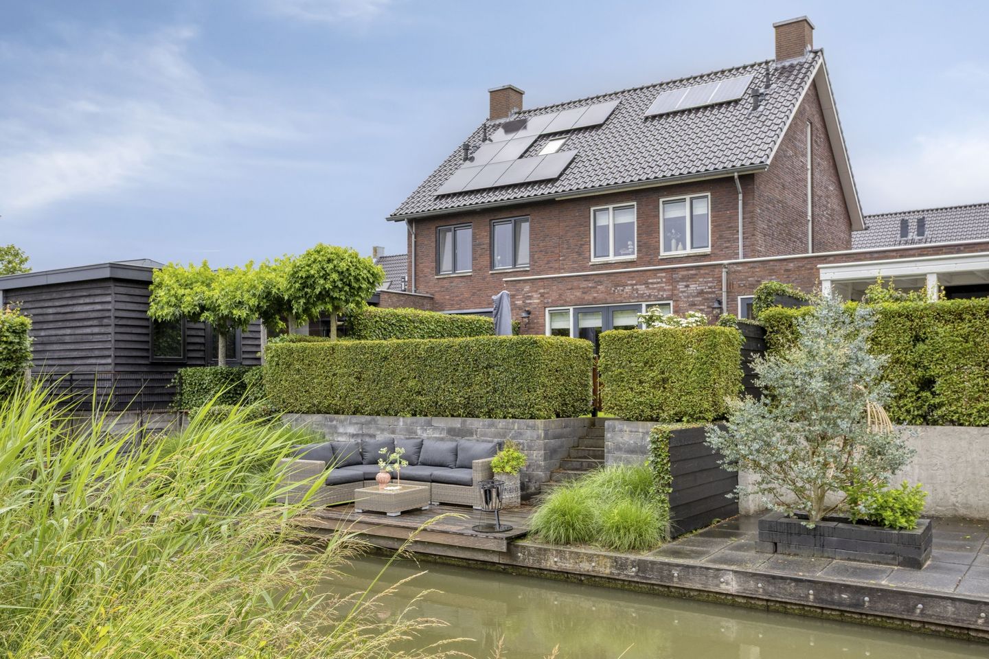 Photo 1 of Meester J van Dolderenstraat 4