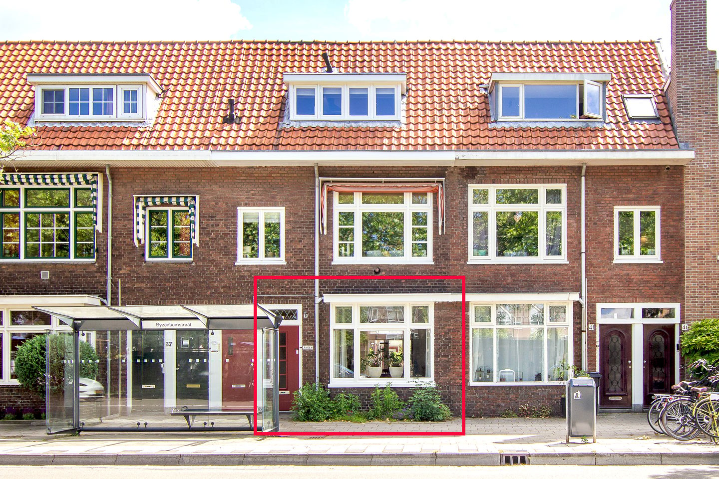 Photo 1 of Schalkwijkerstraat 39-ZW