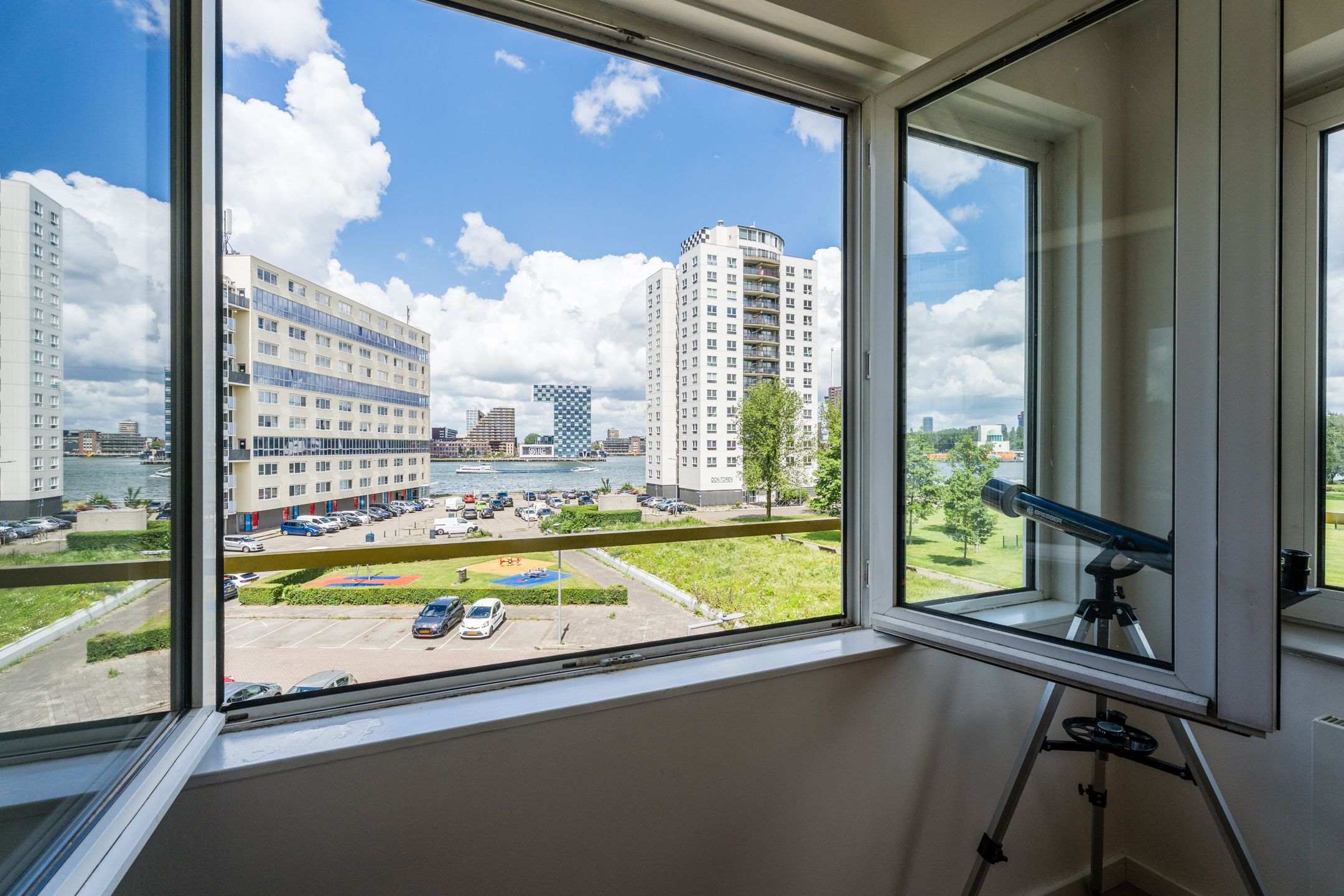 Photo 12 of Vlaskade 180