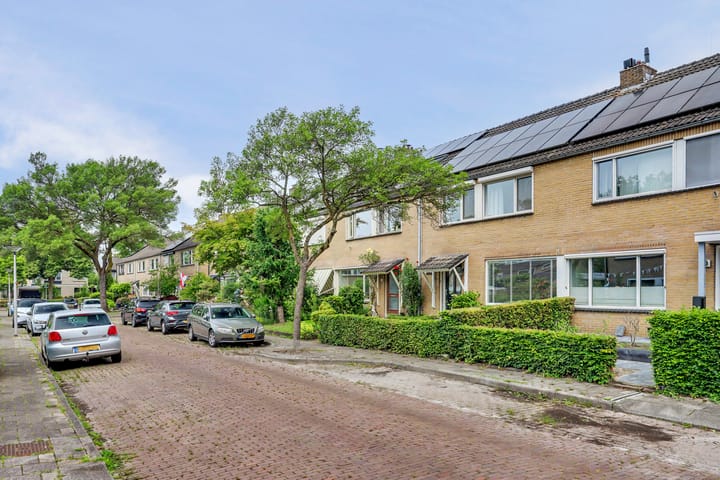 Photo 4 of Kampioenstraat 21
