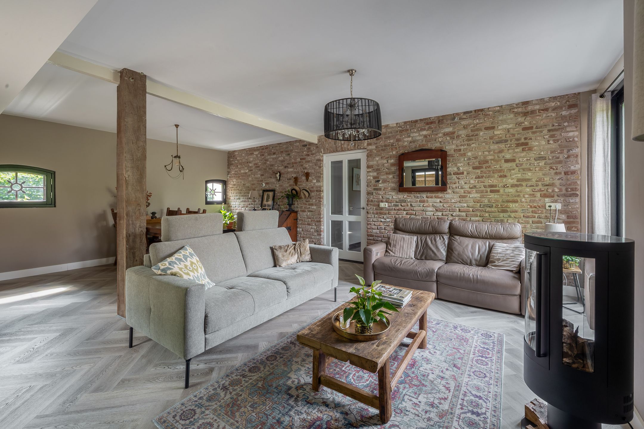 Photo 12 of Heistraat 38