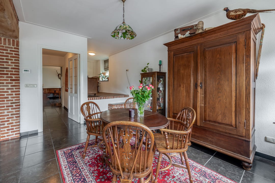 Photo 22 of Heistraat 38