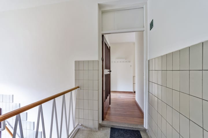 Photo 3 of Emmastraat 72