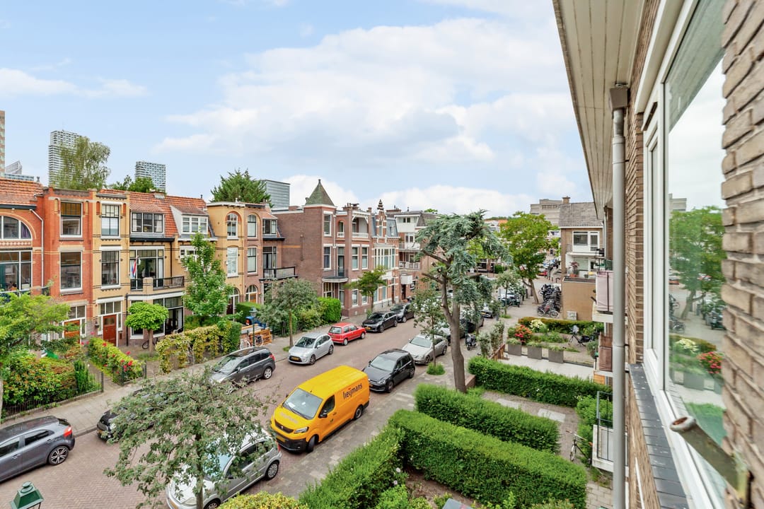 Photo 22 of Emmastraat 72