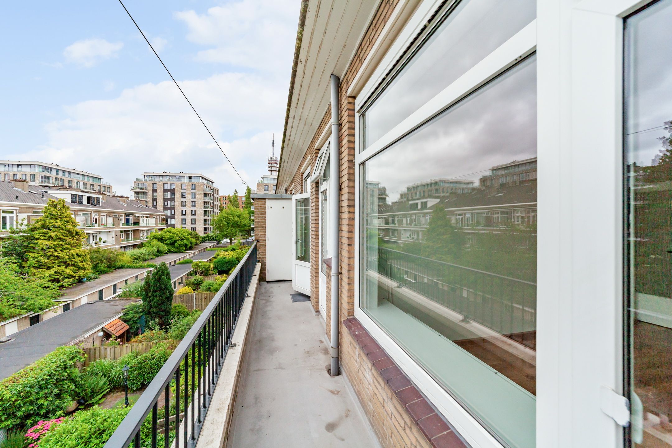 Photo 12 of Emmastraat 72