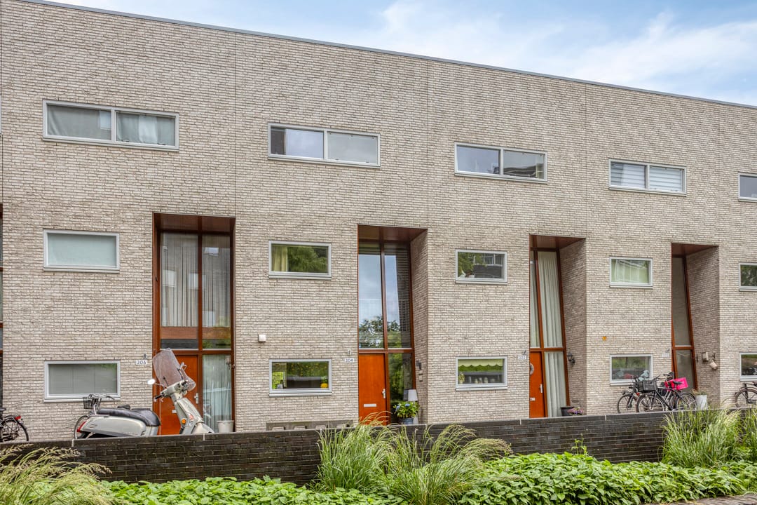 Photo 38 of Stadskade 304