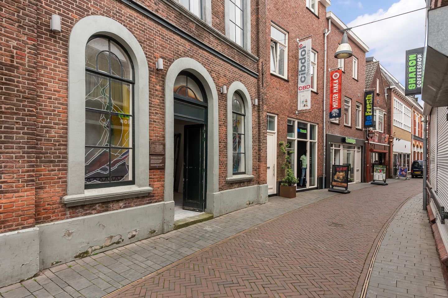 Bekijk foto 2 van Stadsgravenstraat 69