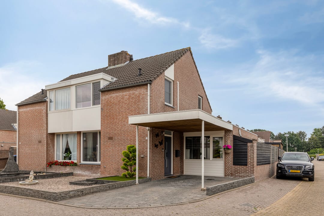 Foto 1 van Lugtenburg 3