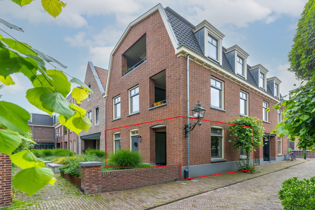 Photo 1 of Nieuwe Steeg 2