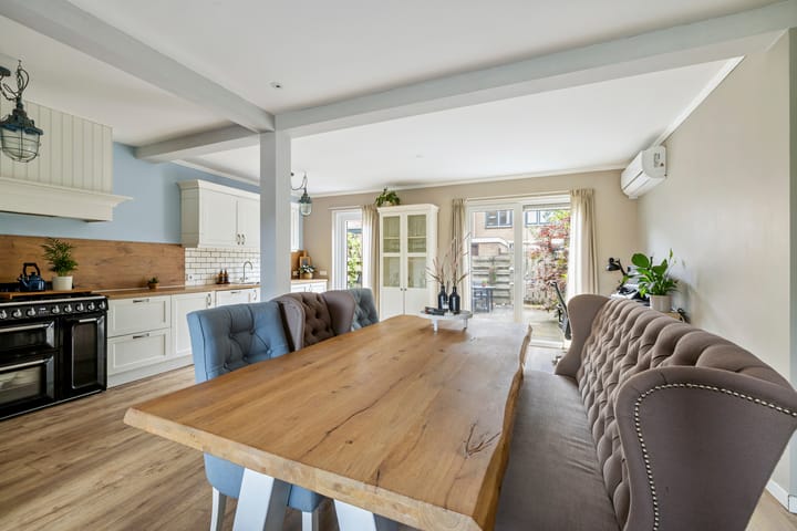 Tussenwoning te koop: Rembrandt van Rijnhof 16, Nederhorst Den Berg