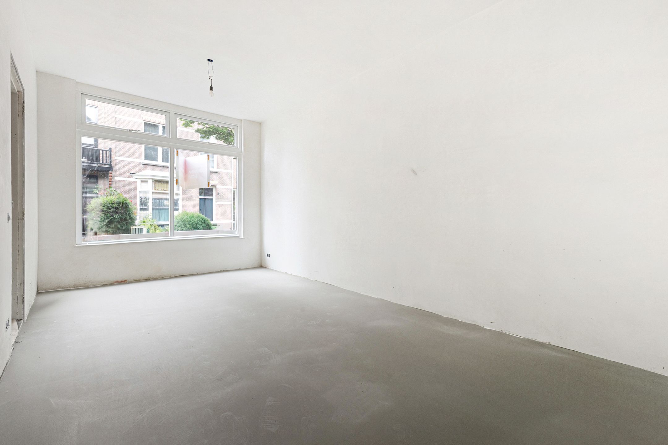 Photo 9 of de Roy van Zuidewijnlaan 12