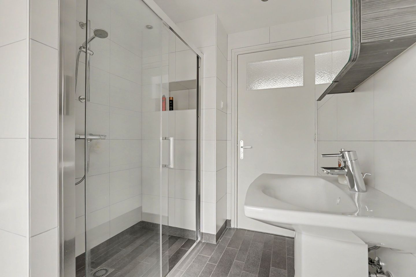 Photo 19 of Ahornstraat 7