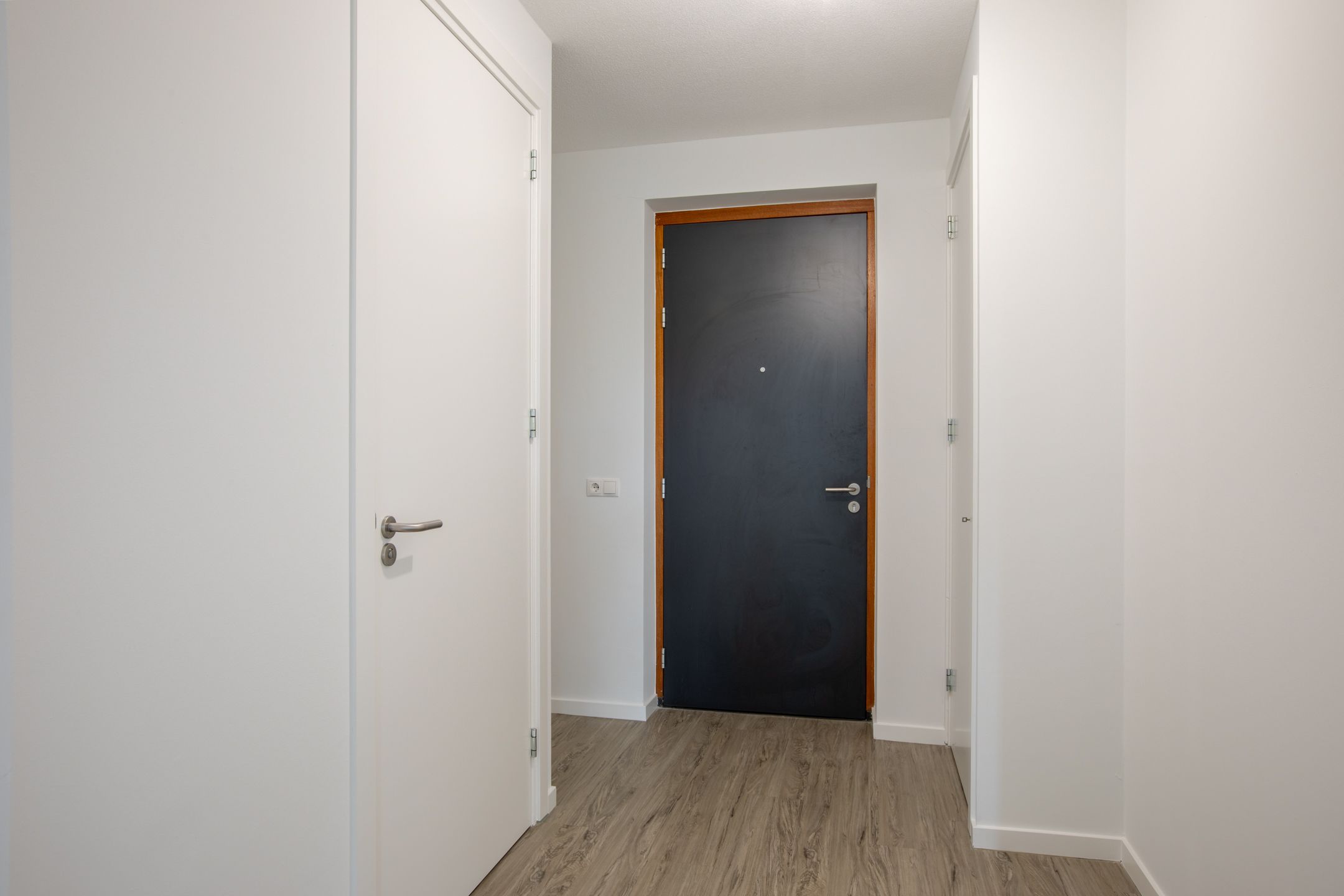 Photo 12 of Willibrorduslaan 3-H