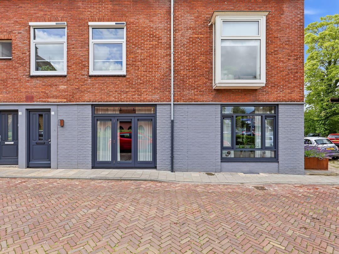 Foto 43 van Broederenkerkplein 1