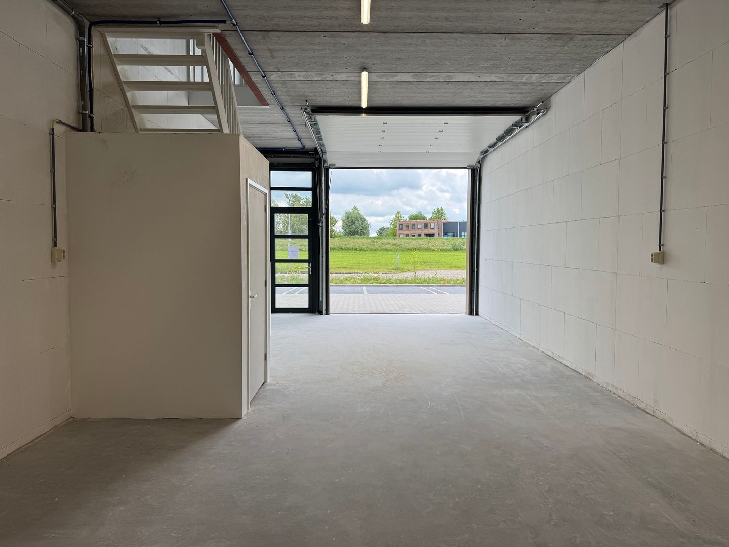 Bekijk foto 5 van Chemieweg 209