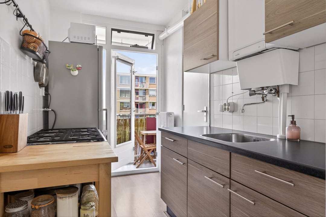 Photo 17 of Barnsteenstraat 13