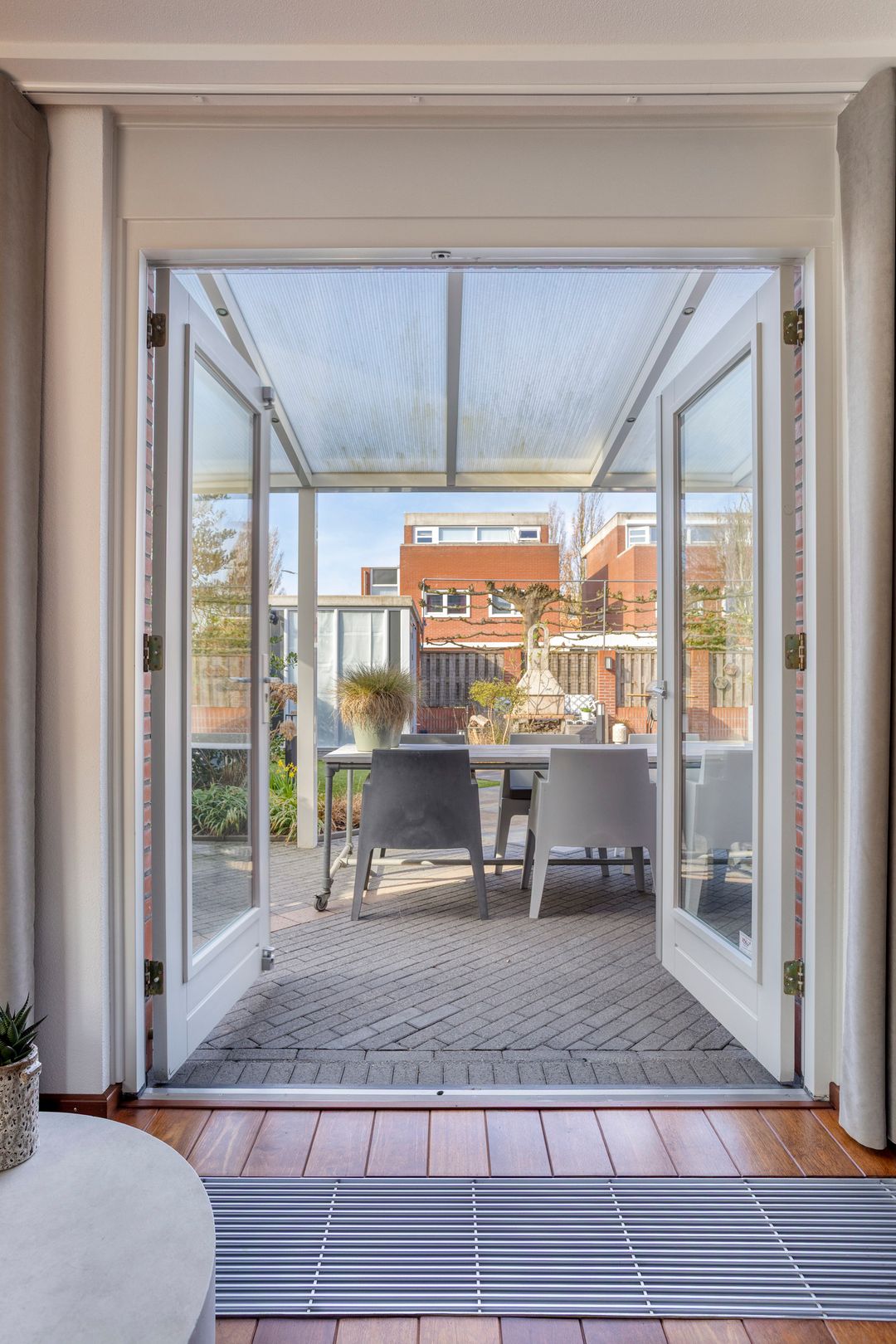 Foto 16 van Schout van Wijngaertlaan 2