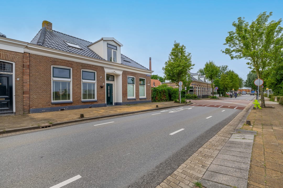 Foto 1 van Harlingerstraat 53