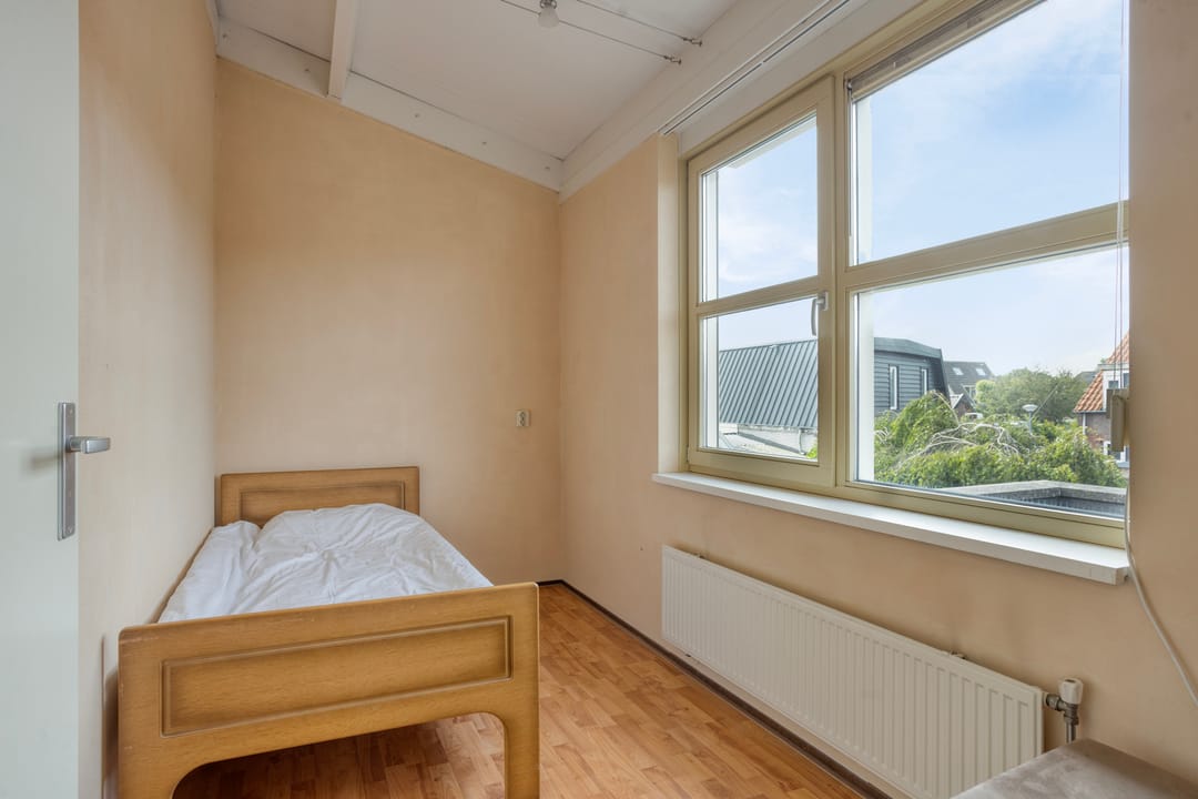 Photo 22 of Dokter Brugmanstraat 118