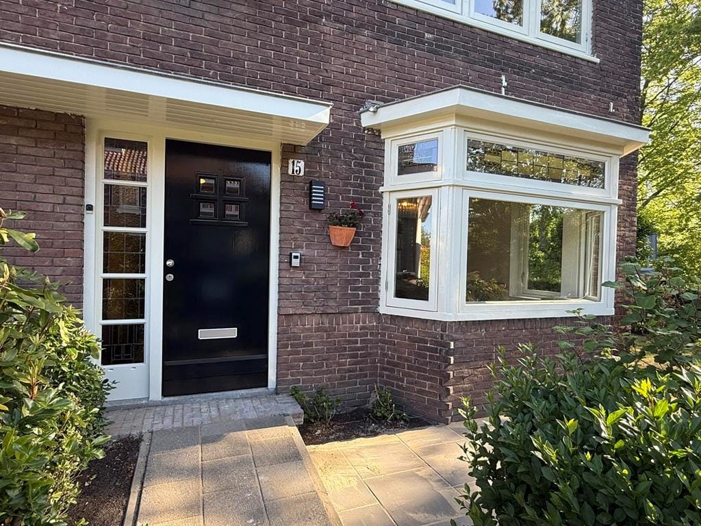 Photo 27 of Burgemeester van Damstraat 15